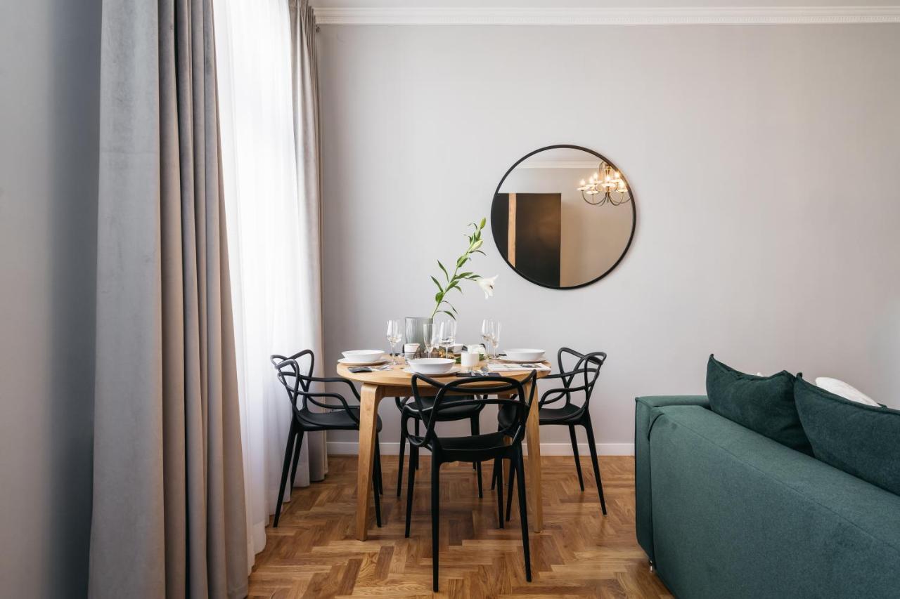 Papillon Apartment - Loftaffair Краков Экстерьер фото